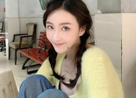 张思源女朋友爆料视频,揭秘背后惊人真相